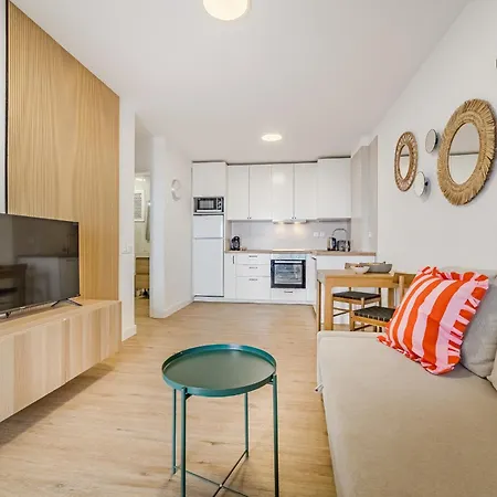 Stunning Cliffs And Ocean View In Gigantes Acantilado de los Gigantes